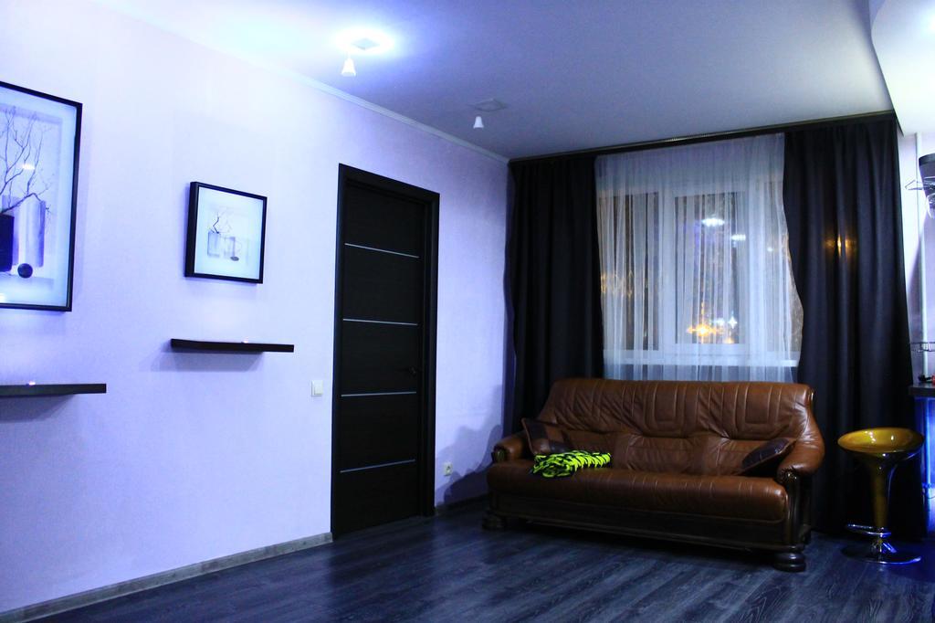بابرويسك Apartment On Sovetskaya 103 المظهر الخارجي الصورة
