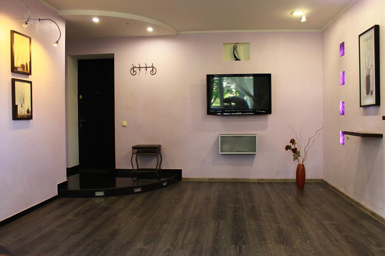 بابرويسك Apartment On Sovetskaya 103 المظهر الخارجي الصورة
