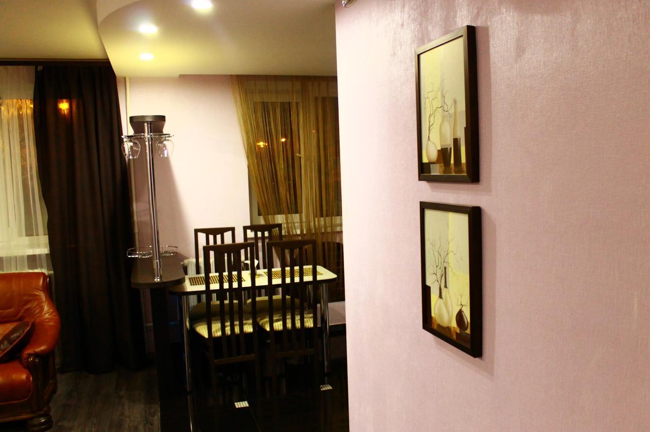 بابرويسك Apartment On Sovetskaya 103 المظهر الخارجي الصورة